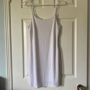 FASHIONNOVA Bodycon white dress (size M)